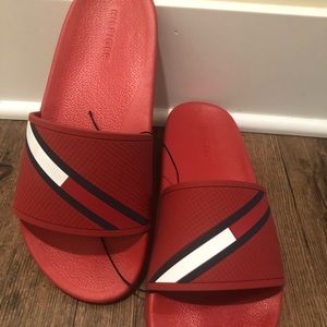 BRAND NEW Tommy Hilfiger Slides Perfect for Summer